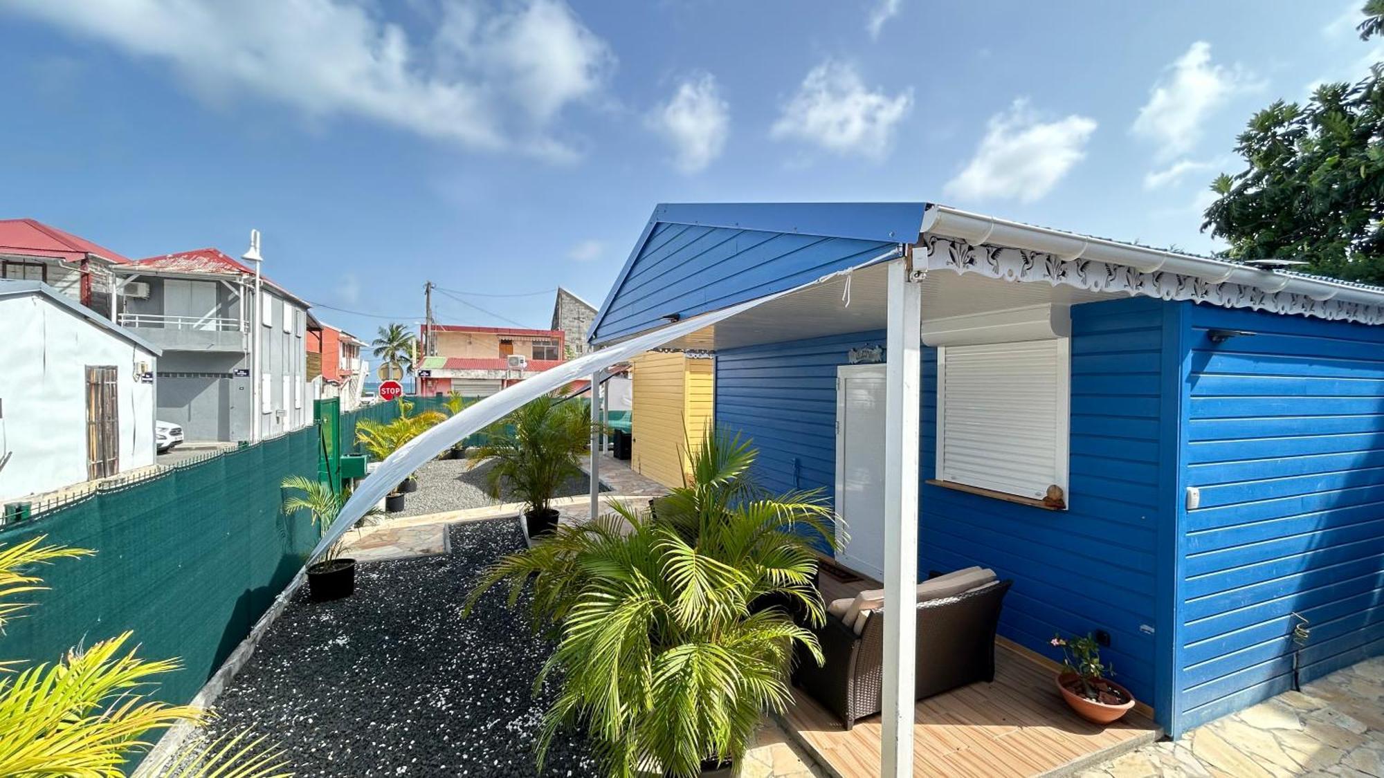 Maison T3 Bleue Ocean Sainte-Anne (Grande-Terre)